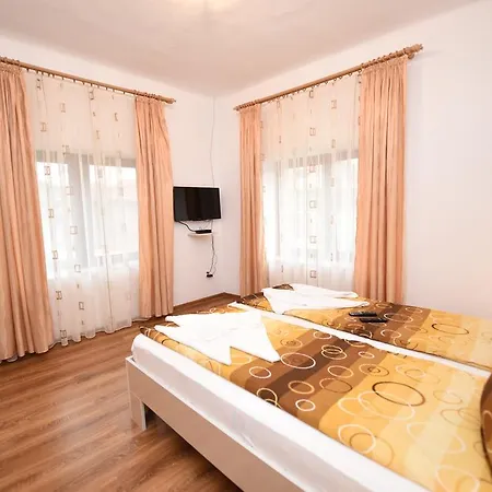 Πανσιόν Casa Para Haţeg